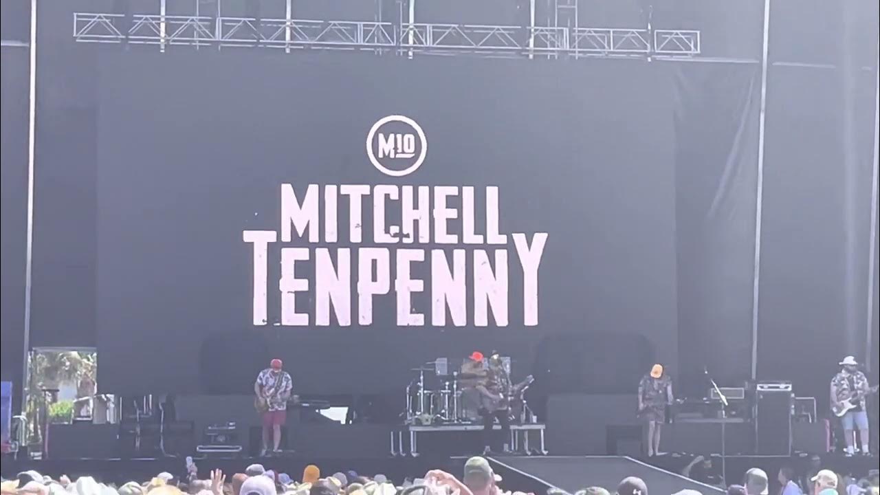 Mitchell Tenpenny singing Bucket List YouTube