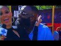 Rick Ross Awa Gumzo Mitandaoni Baada Ya Kutaka Kumbusu LIVE Mtangazaji Wa BET Kwenye Tuzo Hizo Rick Ross Awa Gumzo Mitandaoni Baada Ya Kutaka Kumbusu LIVE Mtangazaji Wa BET Kwenye Tuzo Hizo