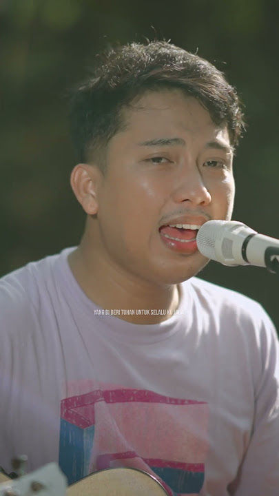 Wanita Istimewa - Ricky Feb  |  BY Ricky Febriansyah ( Live Music)