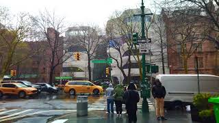 ⁴ᴷ⁶⁰ Walking on Spring time in NYC | Manhattan rainy day | NYC walking video