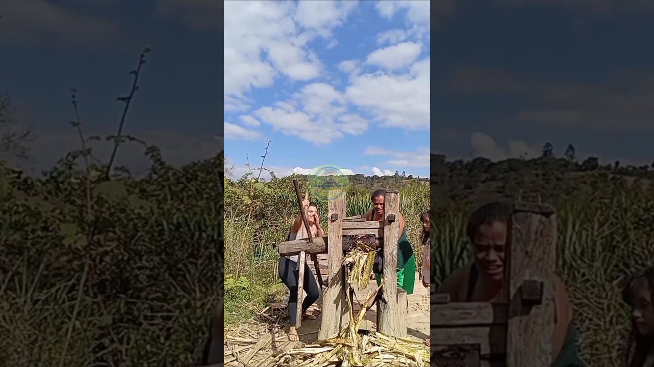 Alat tradisional untuk memeras air tebu