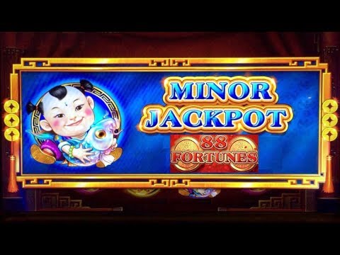 Hit a jackpot on the quick hit slot machine! #casino #slot #slotmachine #gambling #risk #shorts