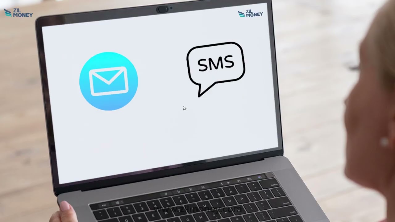 Effortlessly Send Invoices Through SMS/Email!