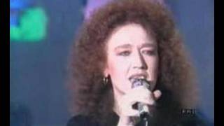 Video thumbnail of "Fiorella Mannoia-Quello che le donne non dicono(live)"