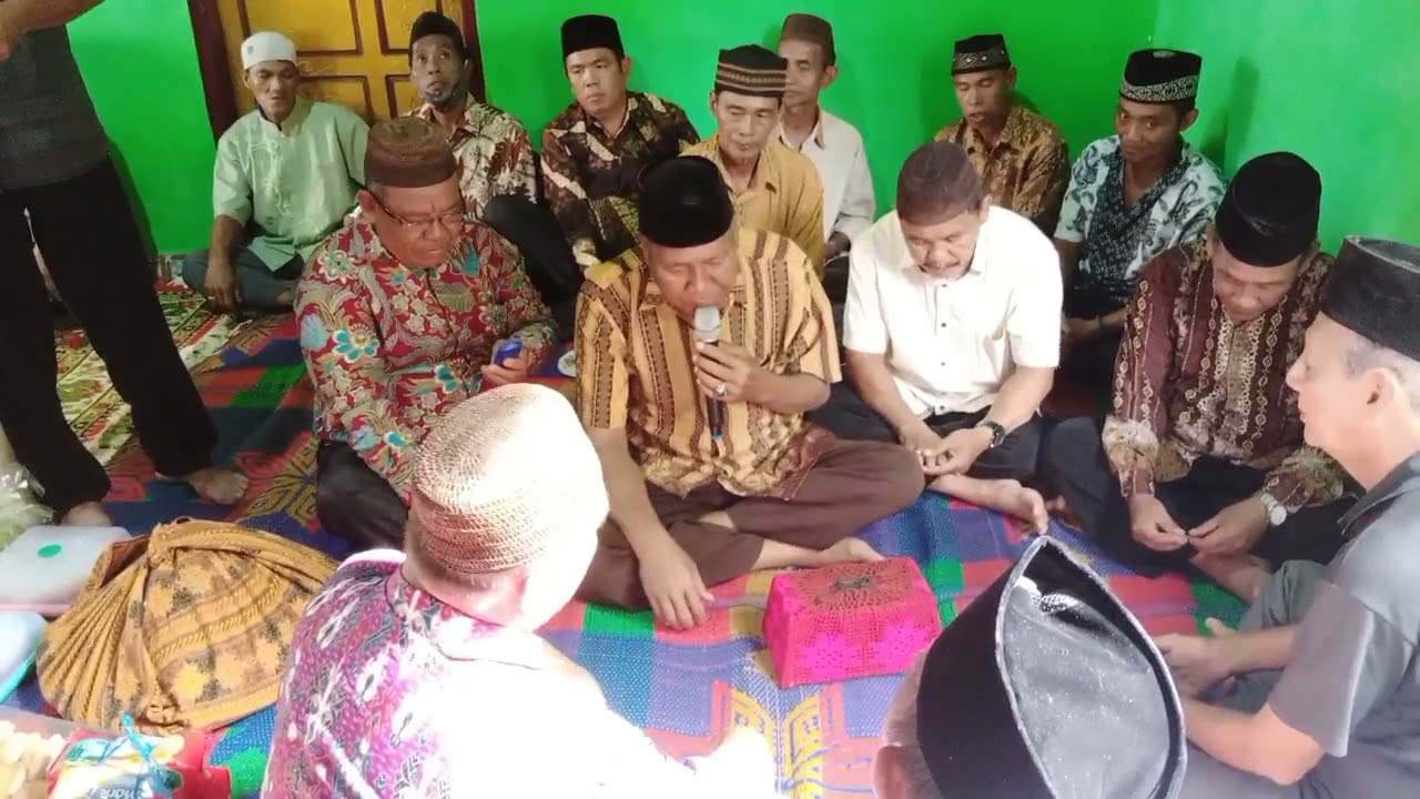 pemangku adat. serah terima tepak