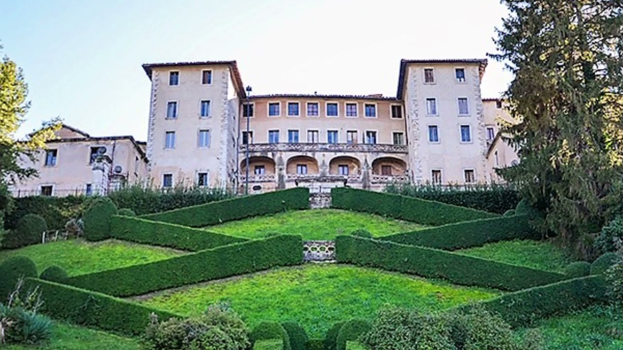 Castelnuovo di Farfa (Paesi della bella