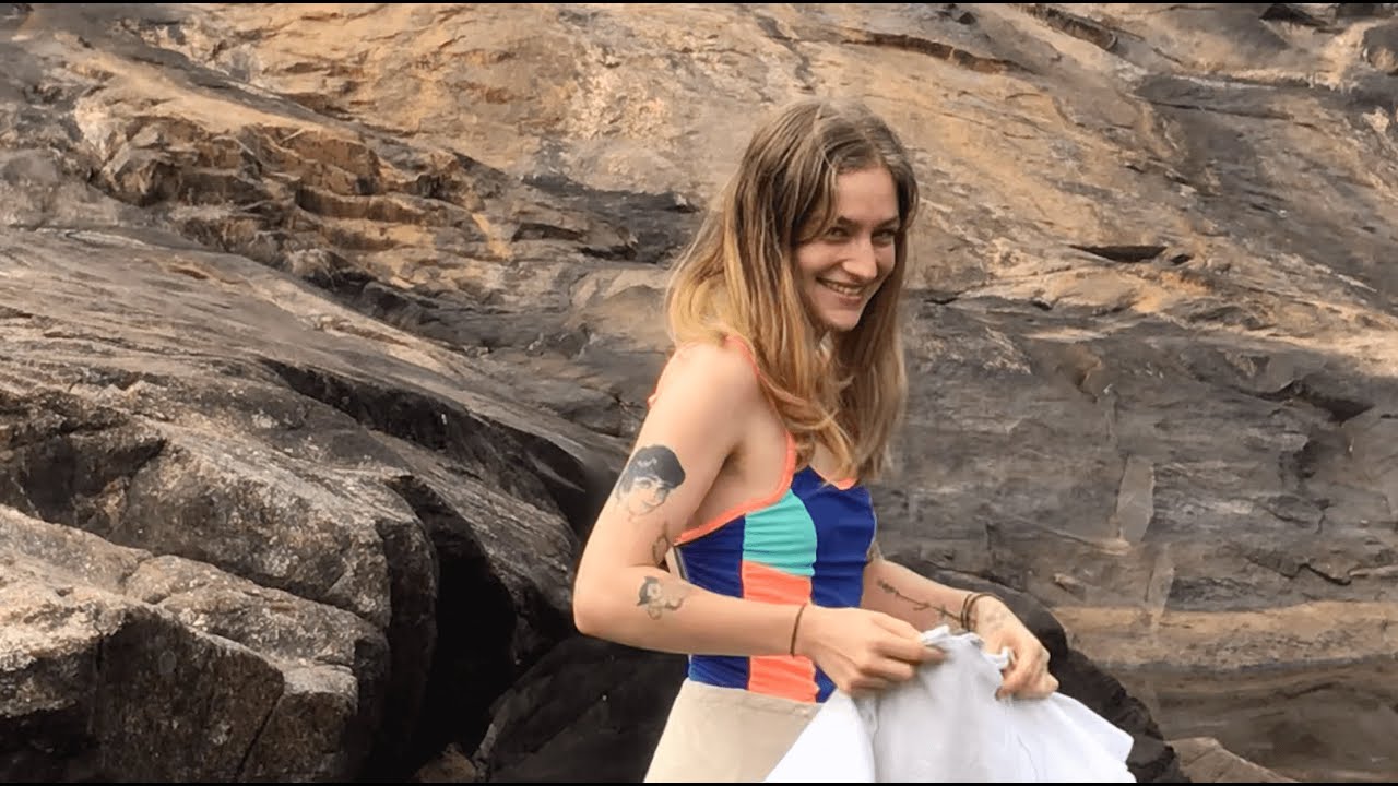 ⚬ Razegod ✝︎ Vicinity (official music video) [VHS FX 