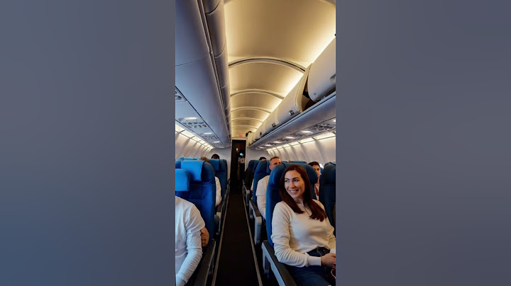 🤣Airplane Prank✈️ with Biden’s voice🎤 #rizz #rizzgod #trending #reaction #prank #omg #airplane