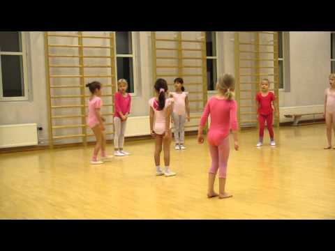 Video: Moderni Ja Klassinen Baletti