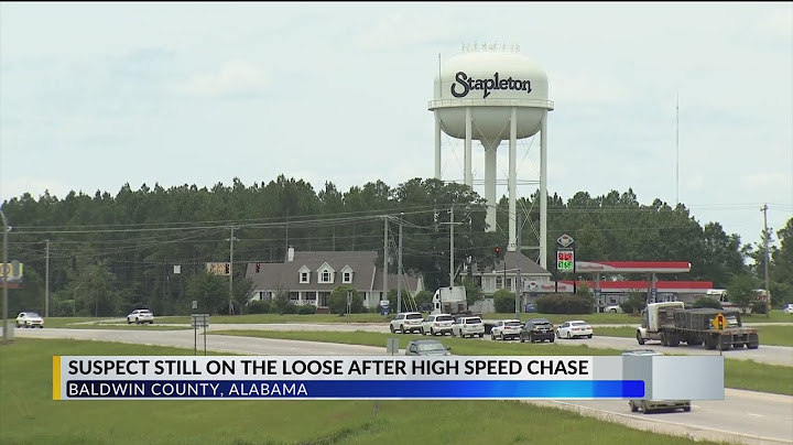 High speed BCSO motorcycle chase ends with wrecked patrol unit, suspect on the run