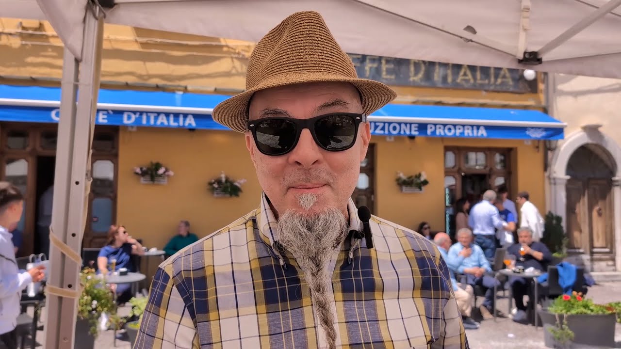 Alessandro Lucca e le sue pipe