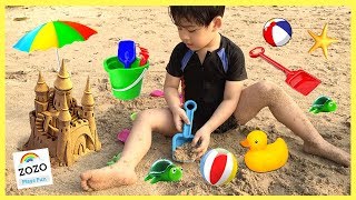 Kids PLAYING SAND Beach Bucket Set