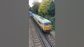 69014 ‘EMD Longport’ & 69001 ‘Mayflower’ pass Canterbury East on RHTT duty #Trains #Class69 #RHTT