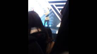 Video Thumbnail for 111113 인기가요 권이 원더걸스 be my baby