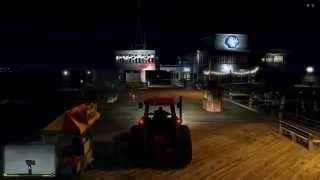 GTA 5 - Beach Van and Tractor Pier Chaos