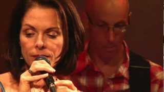 Anne Walsh &quot;Pools&quot; Live at Spaghettini&#39;s by NetDirect Video