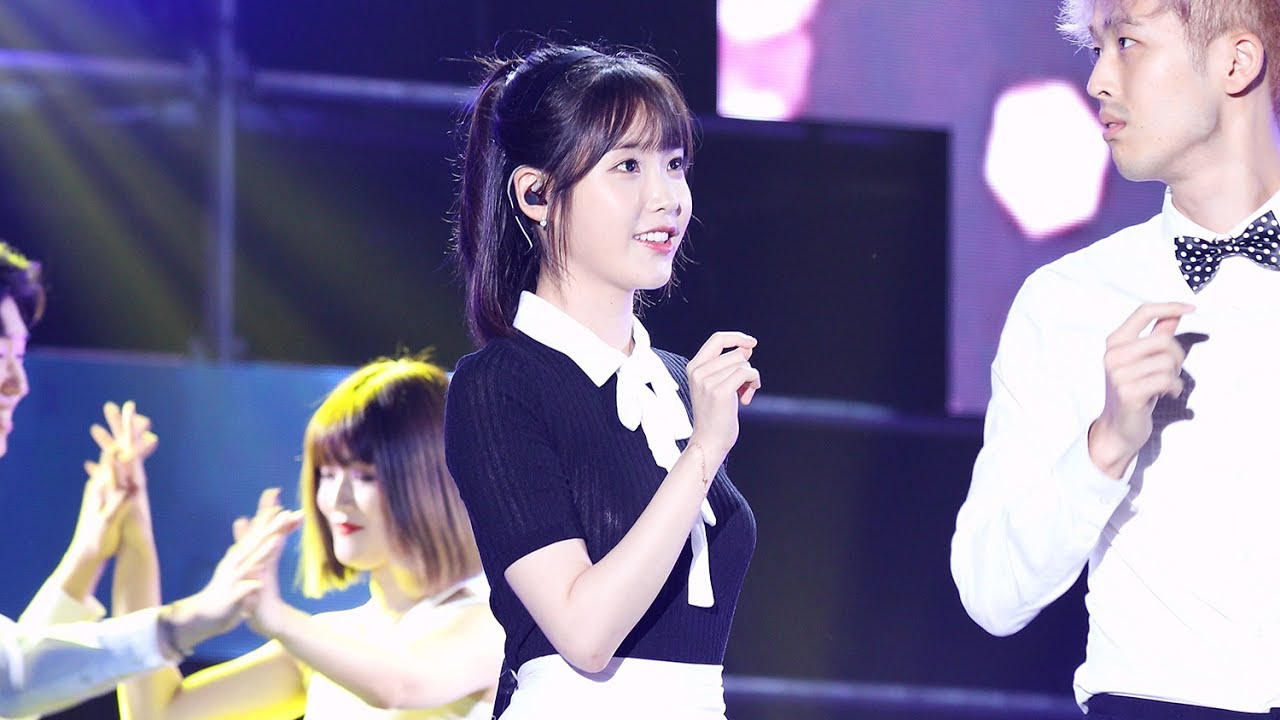 170728 아이유(IU) - 좋은날 (Good Day) [보령머드축제] 4K 직캠 by 비몽