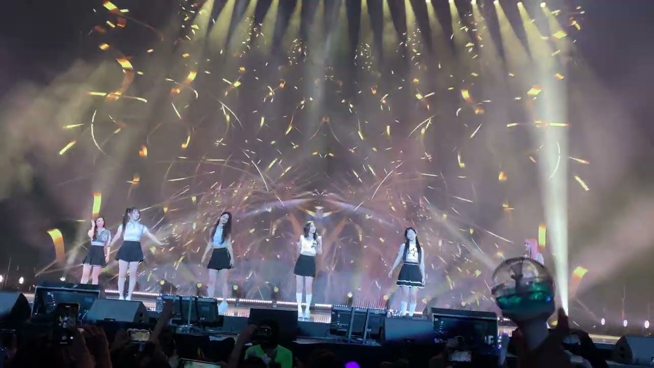 20230820 - Mexico City (CDMX) - KampFest - NMIXX - Despacito