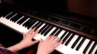 Video-Miniaturansicht von „Luca Hänni - She Got Me (Piano Version)“