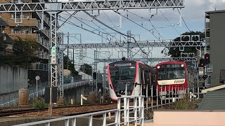 浅草ライン31T回送5500形5508-8〜5508-1編成と京急線普通浦賀行き1000形325〜330編成が走行！【金沢八景駅〜追浜駅間】