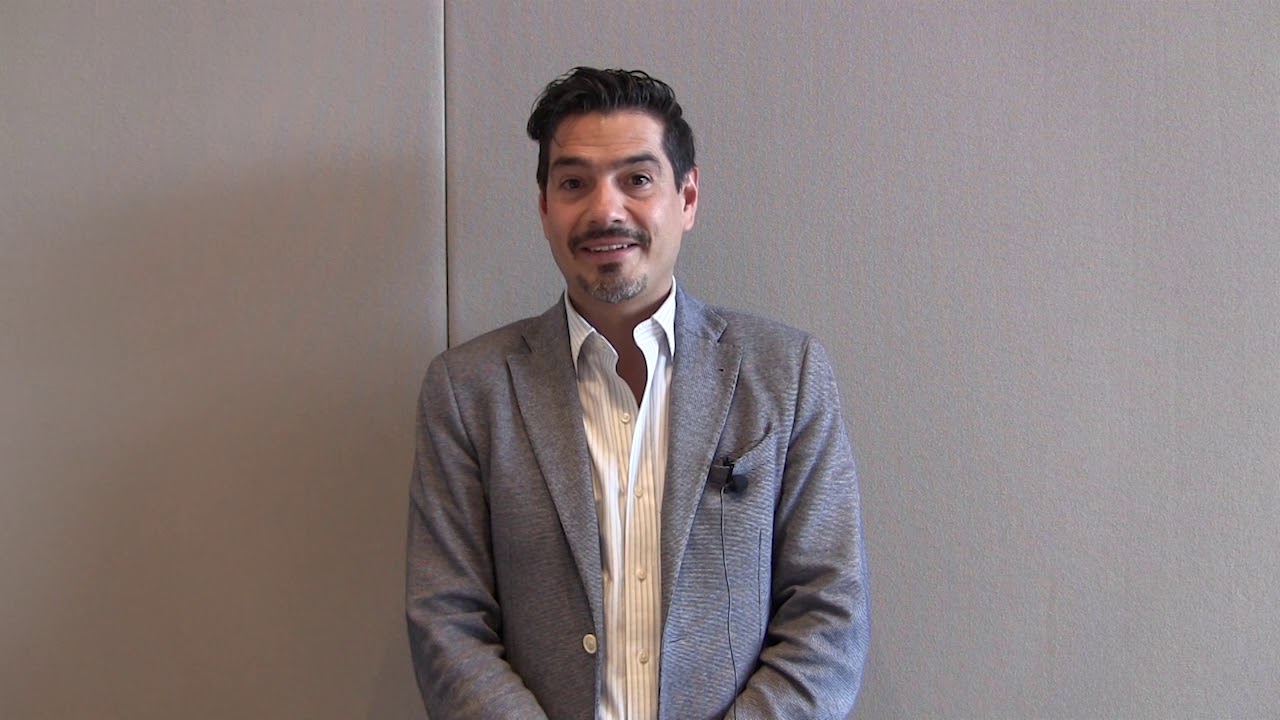 Entrevista con Oscar Roldán - YouTube