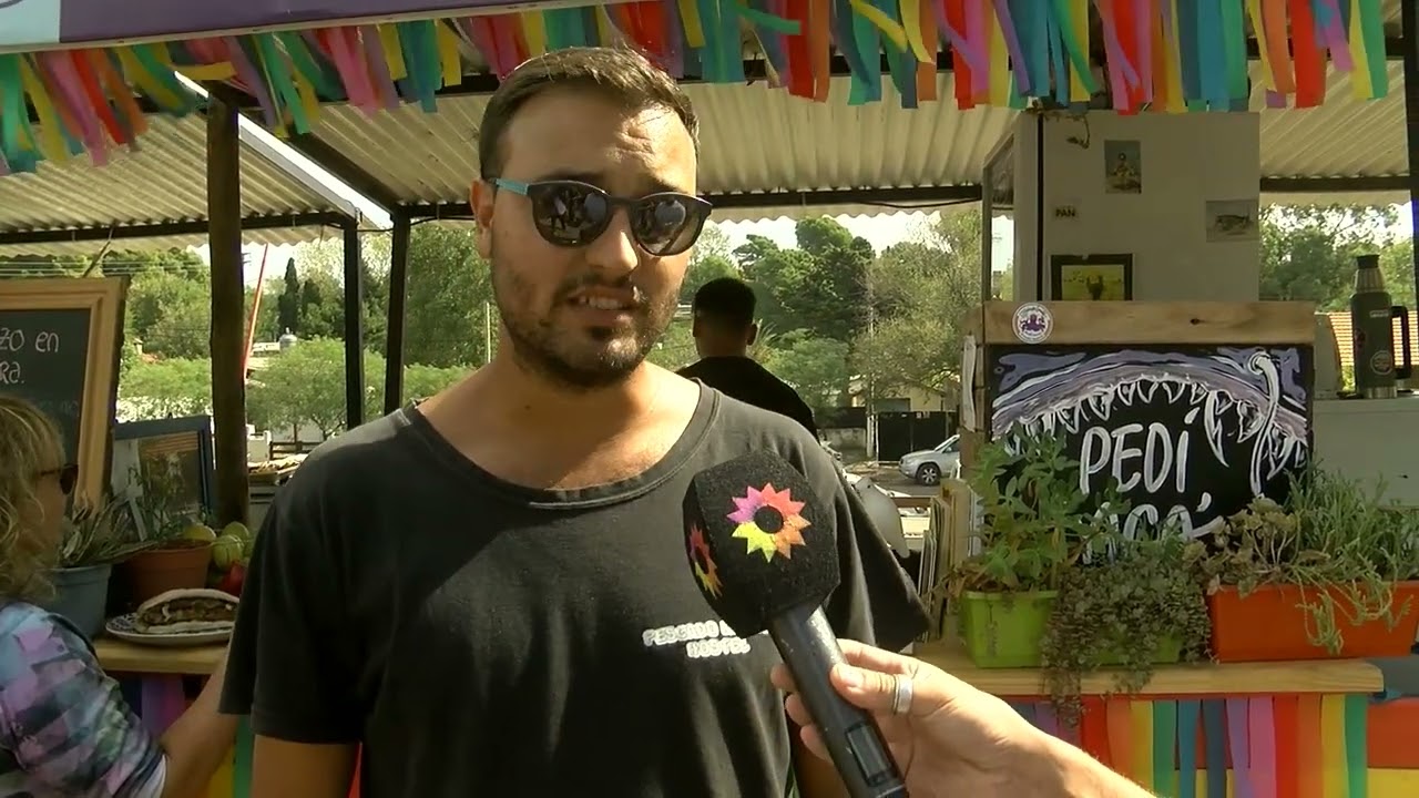 El patio de comidas de Monte Sabores a pleno durante el fin de semana