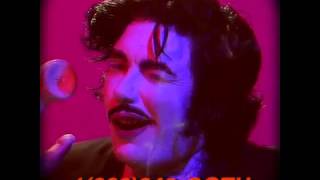 The Growlers - “Casual Acquaintances Hotline Promo Ad”
Get Casual at the tone….
Promotional teaser video for the album Casual Acquaintances.
Directed by Mason Poole + No Idea Co.
Model: @bellaferrada
Subscribe to The Growlers on YouTube: @losgrowlers
Shop Vinyl & Merch: https://store.thegrowlers.com
Official Site: https://www.thegrowlers.com/
Spotify: https://open.spotify.com/artist/2RhgnQNC74QoBlaUvT4MEe
Apple Music: https://music.apple.com/us/artist/the-growlers/265112052
Instagram: https://www.instagram.com/losgrowlers/
Facebook: https://www.facebook.com/losGrowlers
Brooks Nielsen: https://www.brooksnielsen.com The Growlers - “Casual Acquaintances Hotline Promo Ad”