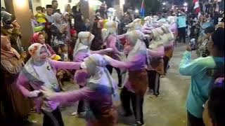 KUNTULAN TARIAN KHAS TEGAL,EMAK EMAK ENERGIK. #tarian #sholawat