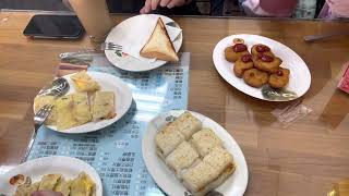 TaiwanTaichung 可可漢堡店Breakfast Crispy Hashbrown my ... 