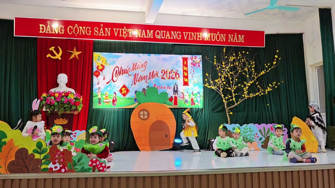 NHẠC KỊCH: PICA - LET'S GO TO SEE THE WORLD