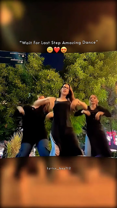 Paris Ka Trip || Girl's Dance || WhatsApp (Lyrics) Dance Status ||