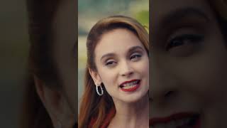 Berrin, Hazalın Boğazına Yapıştı Resimi