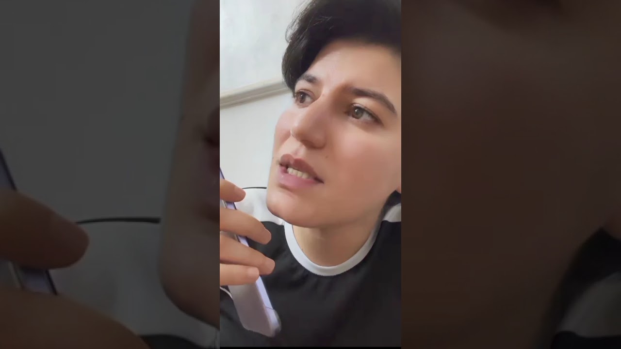 كروان تكول.. زوج بنين فنان مشهور