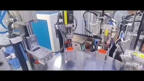 High-Voltage Connector Plug Detector Operation | Precision Testing Visualized