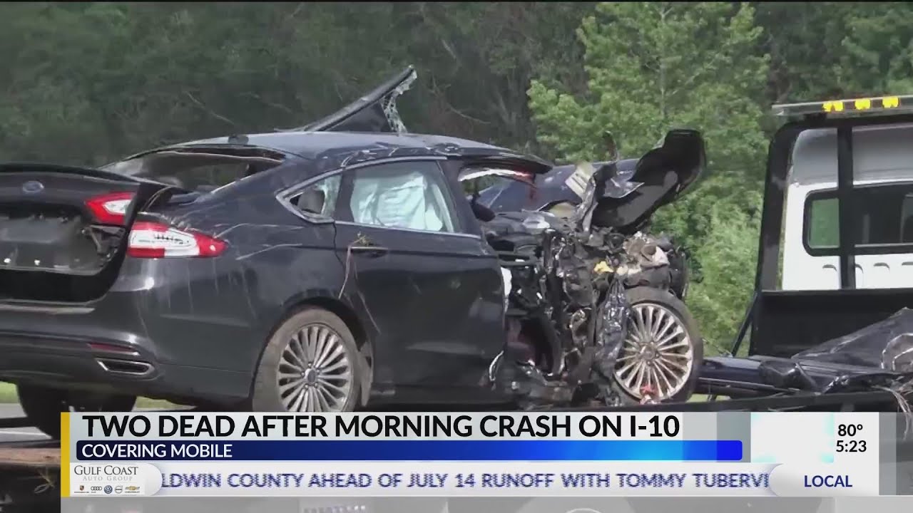 Two dead after morning crash on I-10 - YouTube