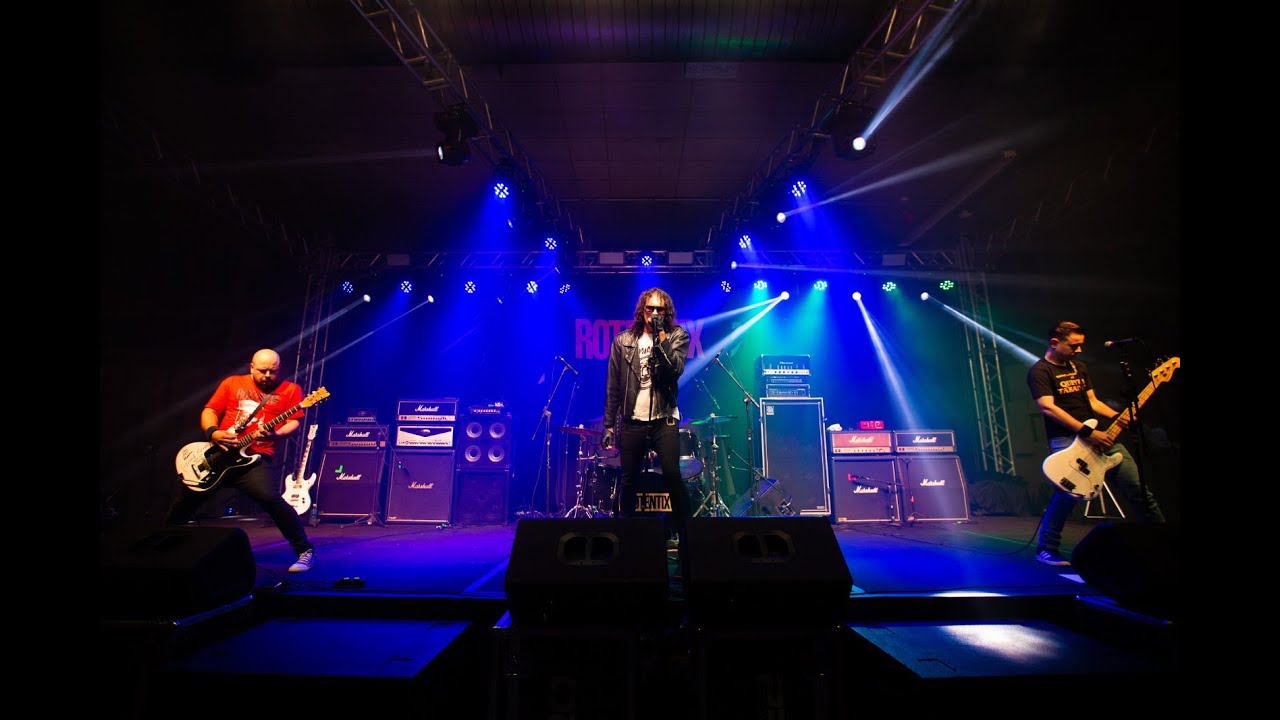 ROTENTIX - Cheio de Olheiras