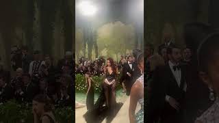 Dua Lipa looks beautiful at Met Gala