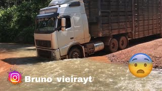 PASSAMOS POR DENTRO D’ÁGUA / ATOLEIRO NA ESTRADA DA FAZENDA.