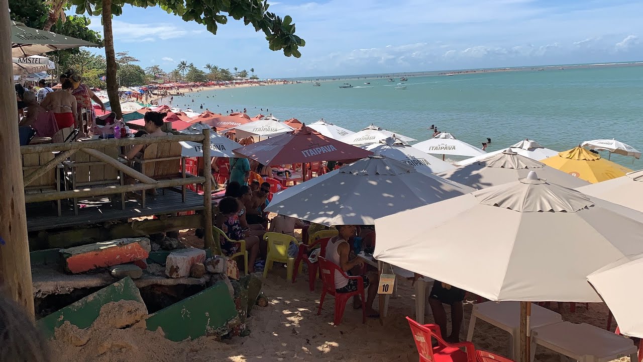 🏝️MOVIMENTO DA PRAIA COROA VERMELHA NESSA SEXTA-FEIRA 