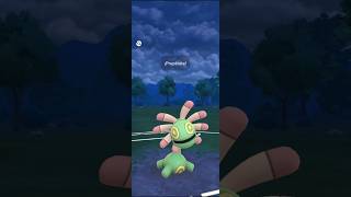 Cradily es más veloz que Thwackey #pokemon #gaming #pokemongo #shorts