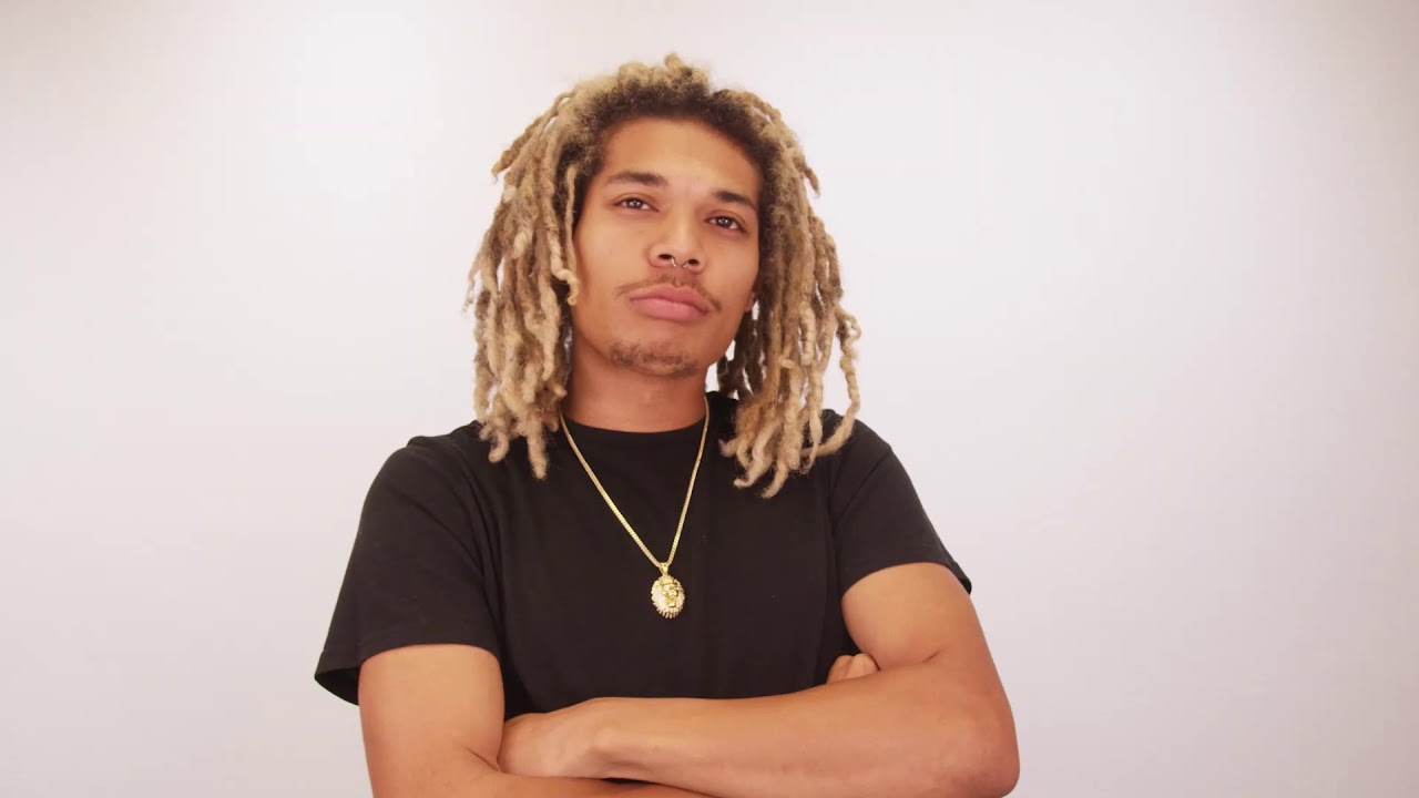 The Gold Lion Head Necklace | Necklaces | King Ice