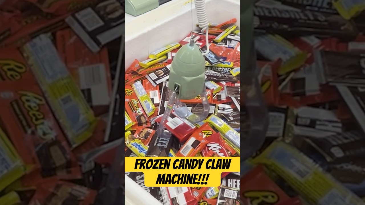 Frozen Candy Claw Machine! #shorts #clawmachine #cranegame #arcadegames