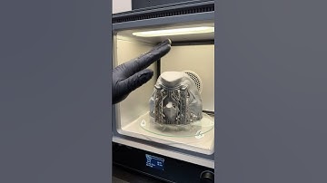 Processing Oni mask (mempo) 3D sculpted in Zbrush and 3d printed w resin on Form 4 by @Formlabs