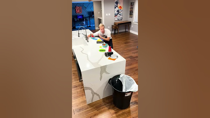 speed cleaning our studio Before our boss arrive
