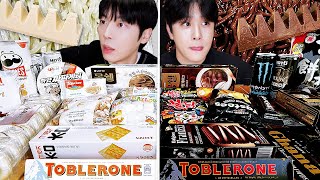 ASMR MUKBANG | White VS Black FOOD JELLY CANDY Desserts (Noodles Jelly, chocolate) Convenience store