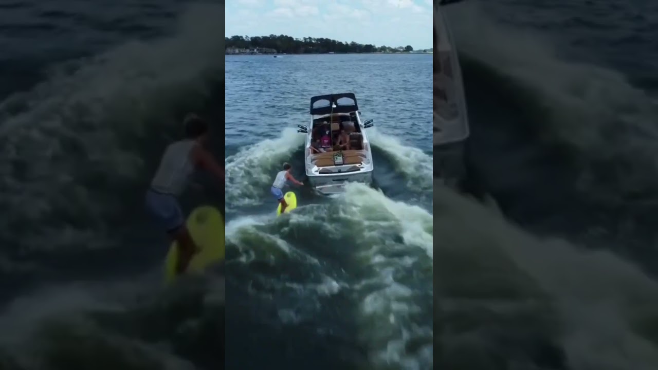 Wake surfing on lake Conroe- Wake Surfing Championships 