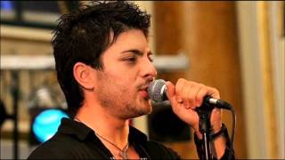 Tose Proeski  Ako Me Pogledas U Oci   2004