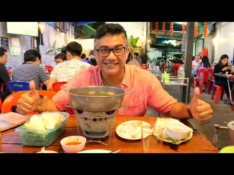 Amazing ISAAN THAI FOOD in Bangkok - LAAB UBON - BEST ESAN THAI FOOD RESTAURANT IN BANGKOK - ลาบอุบล