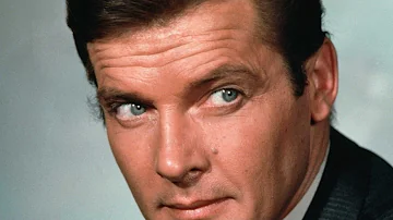 VIDÉOS - Roger Moore : les 4 rôles majeurs de l'interprète de James Bond