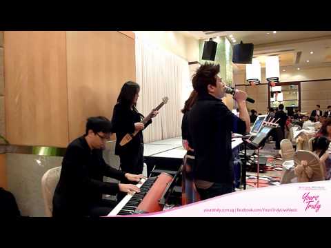 Yours Truly Live Music - Ginny & Sugianto singing 小酒窝 (Singapore Live Wedding Band)
